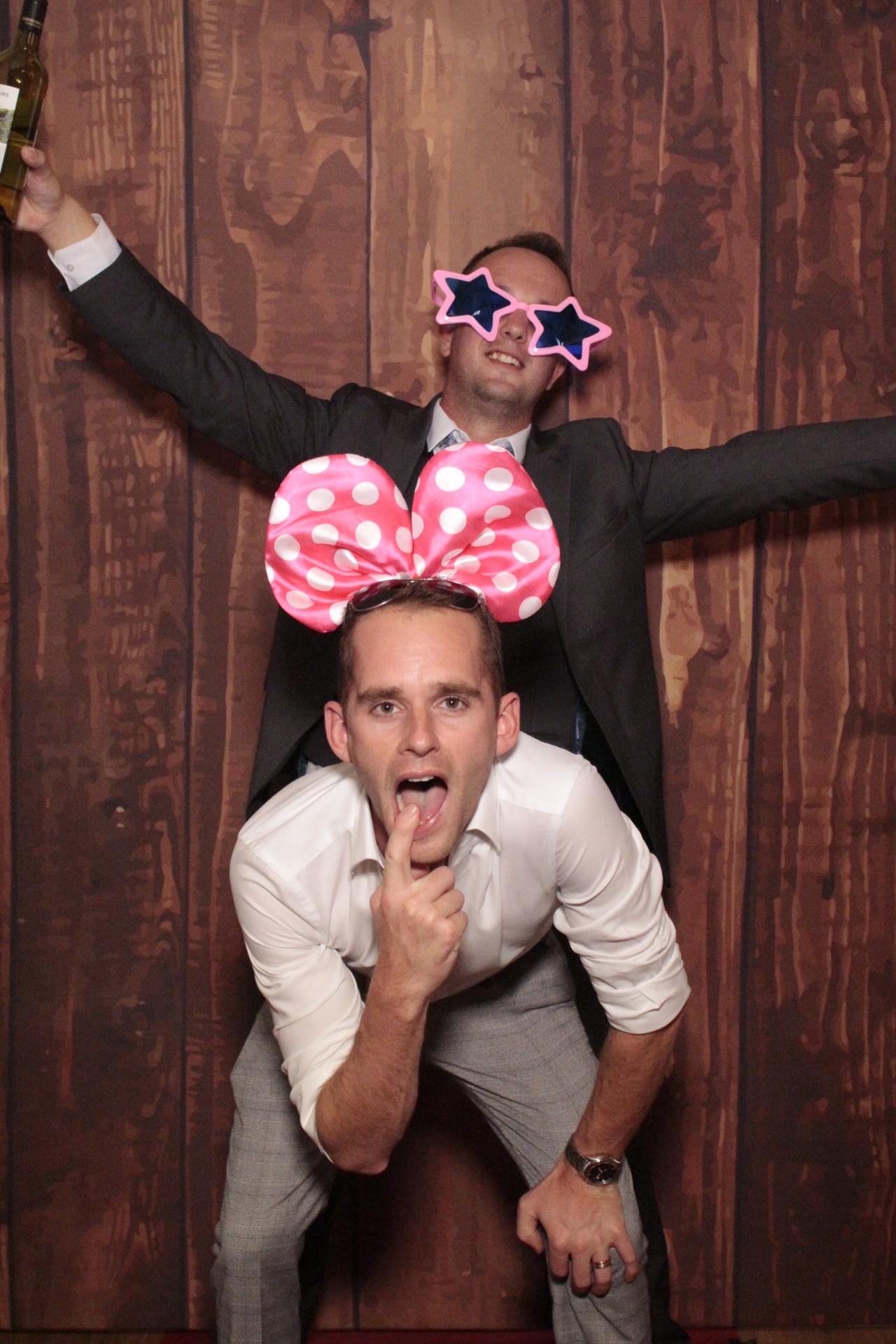 Samantha & Sean's Wedding | View more photos from the event at gallery.myphotoboothexperience.co.uk/u/MyPhotoBoothExperienceLtd/Samantha-Seans-Wedding